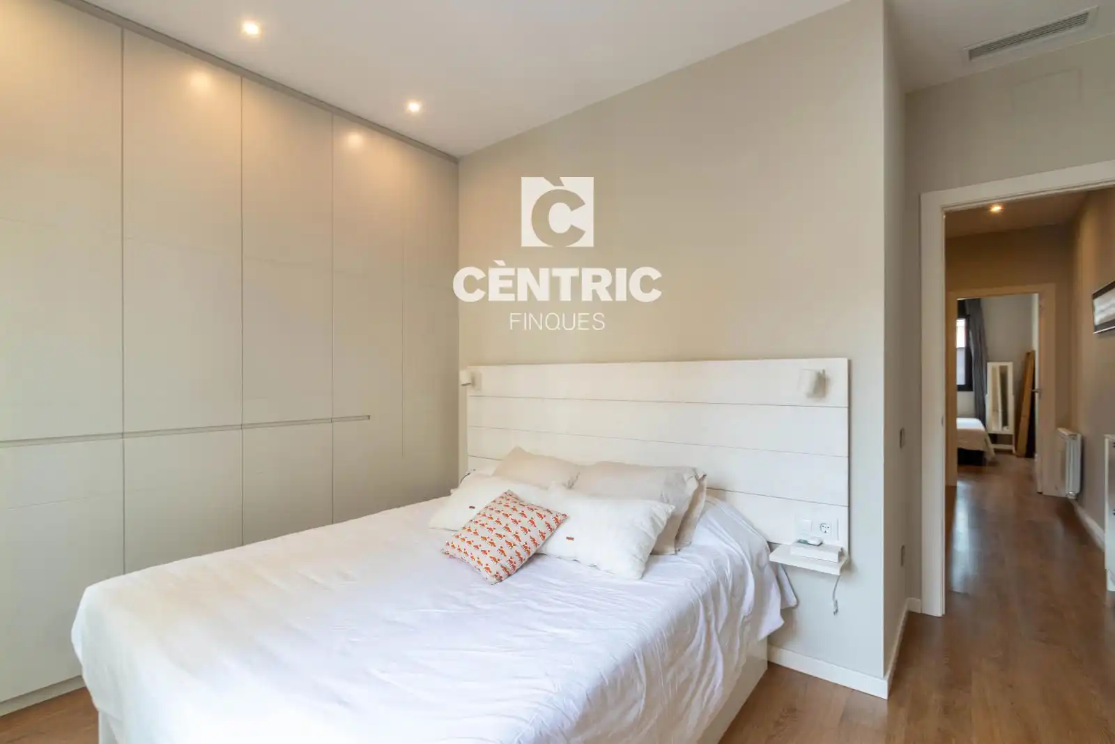 Habitación de Casa o chalet en venta en Terrassa con Aire acondicionado, Calefacción y Terraza