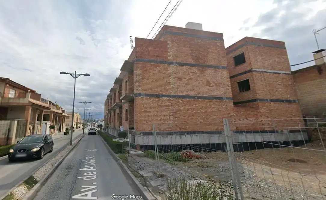 Vista exterior de Pis en venda en Alhendín amb Calefacció, Terrassa i Traster