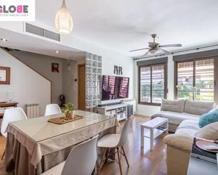 Living room of Single-family semi-detached for sale in  Granada Capital  with Air Conditioner and Balcony