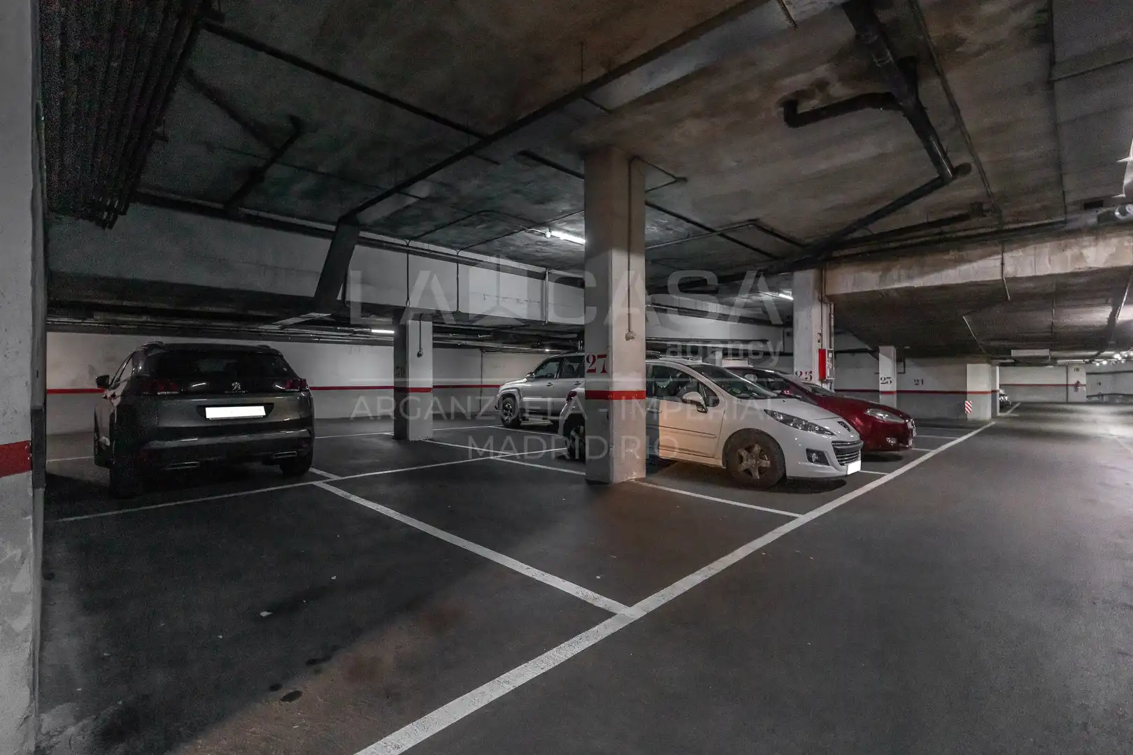 Parking of Flat for sale in Madrid  with Heating, Terrace and Balcony
