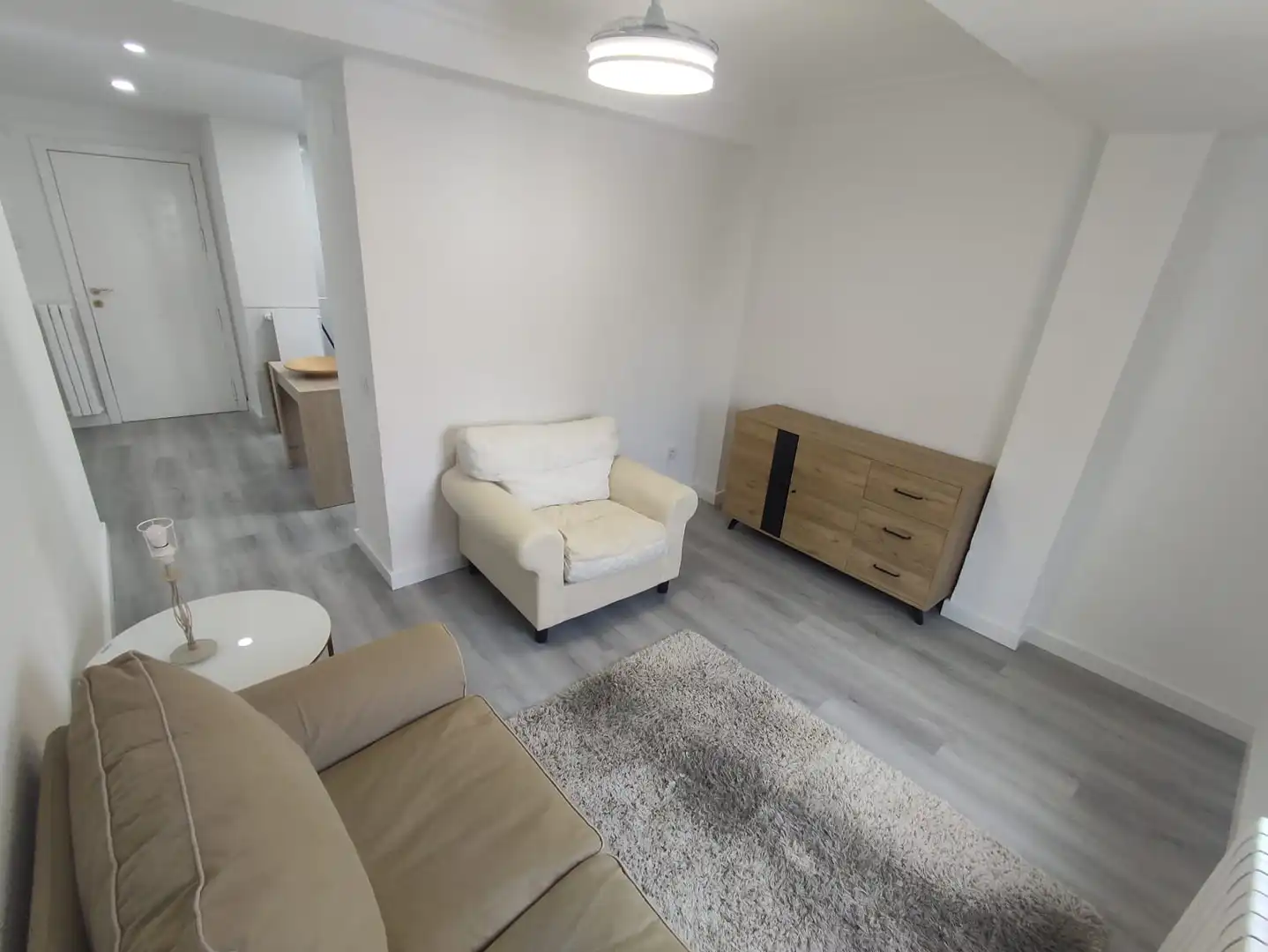 Wohnung zur Miete in Zaragoza mit Heizung, Möbliert und Ofen