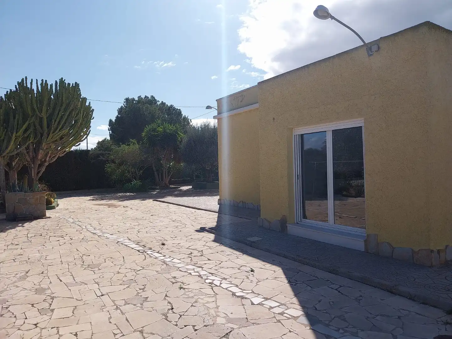 Vista exterior de Casa o chalet en venta en Elche / Elx con Aire acondicionado, Calefacción y Jardín privado