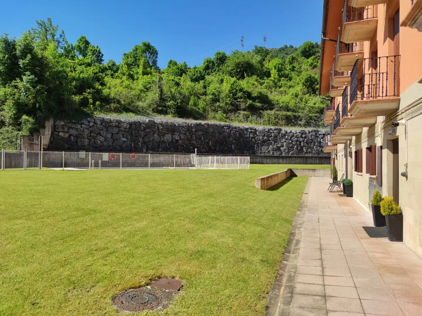Jardín de Apartamento en venta en Ezcaray con Calefacción, Amueblado y Balcón