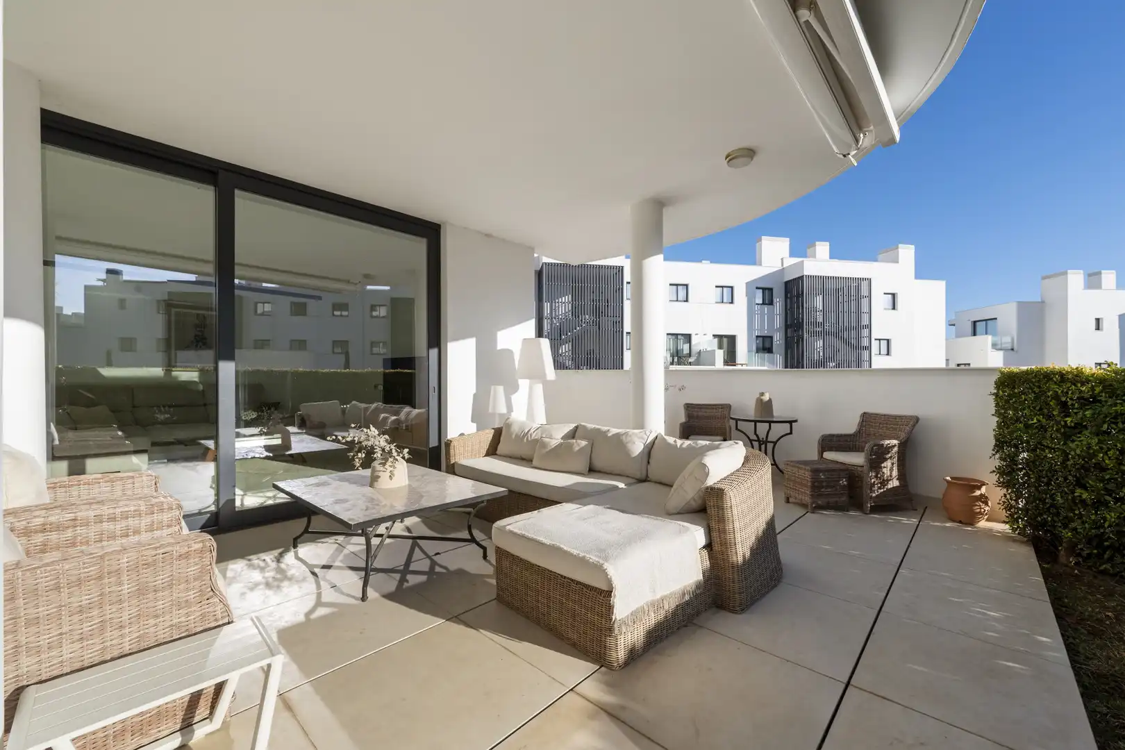 Terrassa de Planta baixa en venda en Fuengirola amb Aire condicionat, Jardí privat i Terrassa