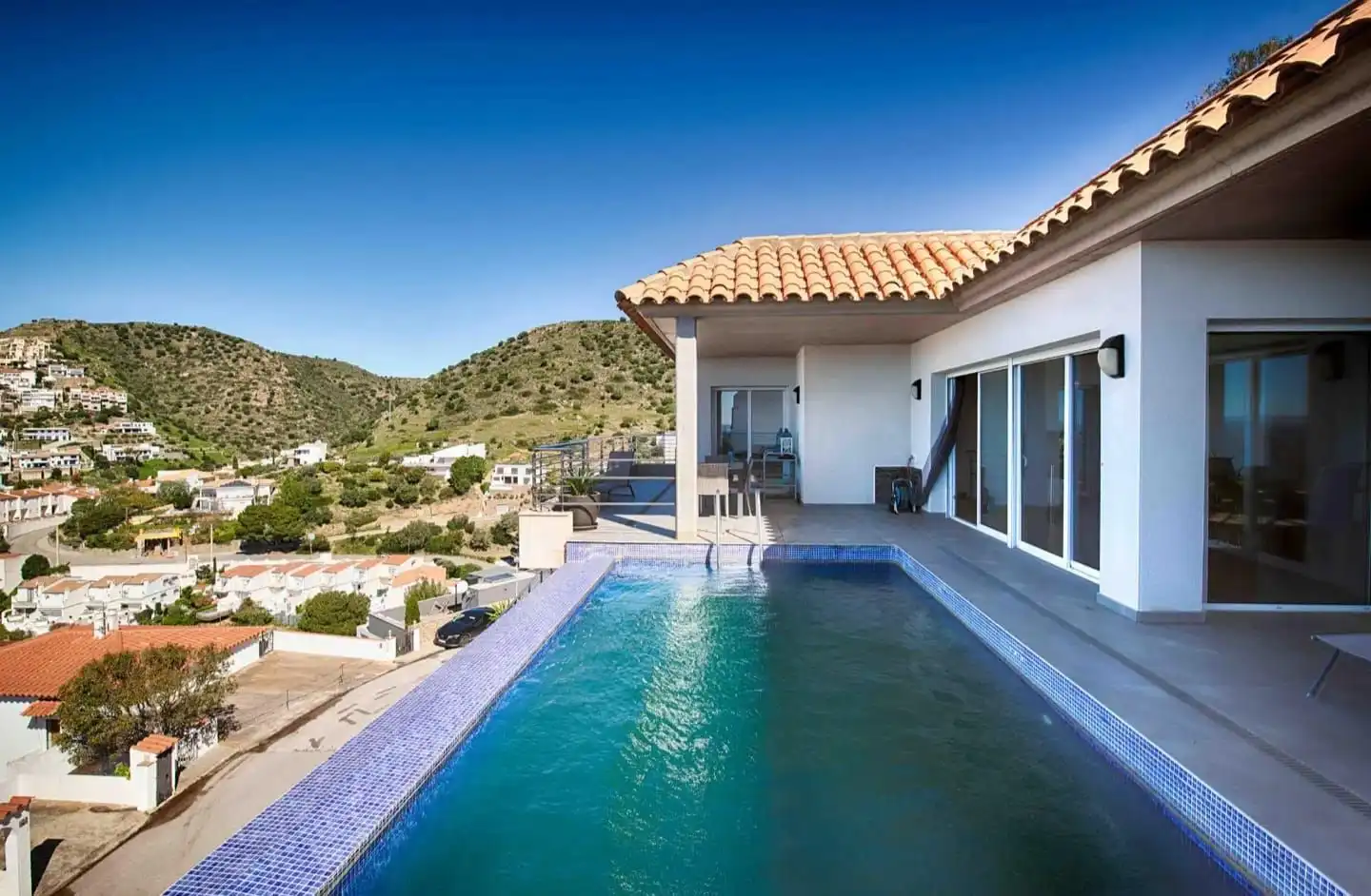 Swimming pool of Houses for sale in Almadrava - Canyelles - Puig-Rom
