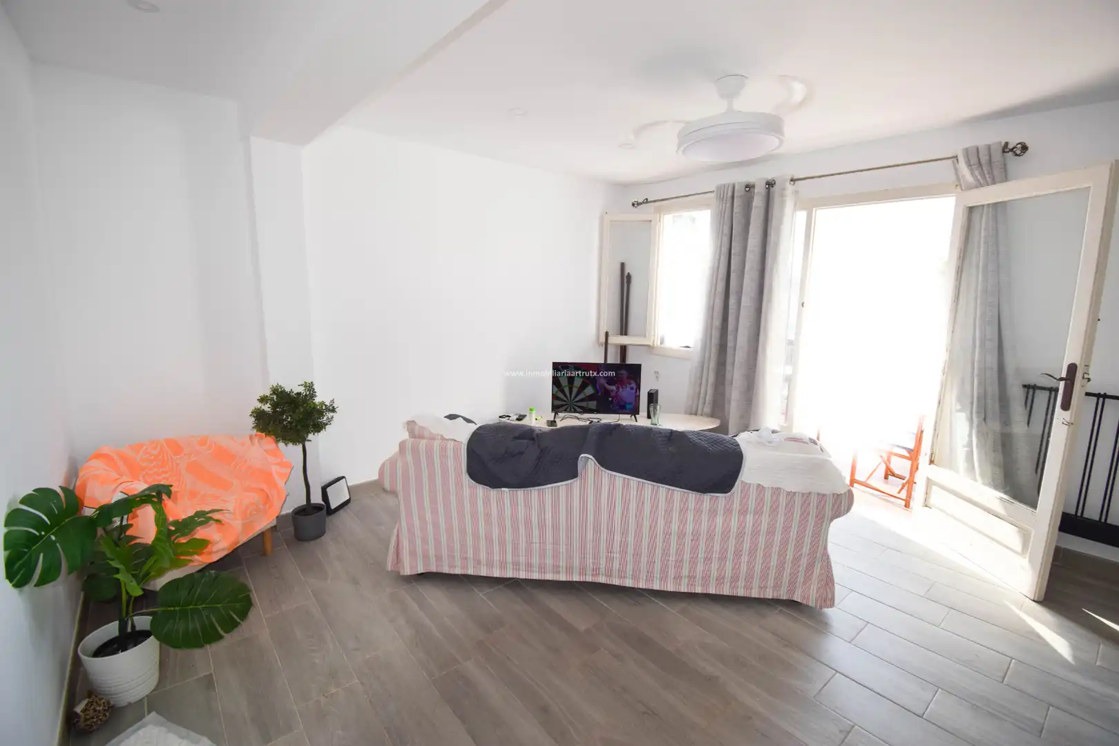 Apartment for sale in Cala Blanca, imagen 2