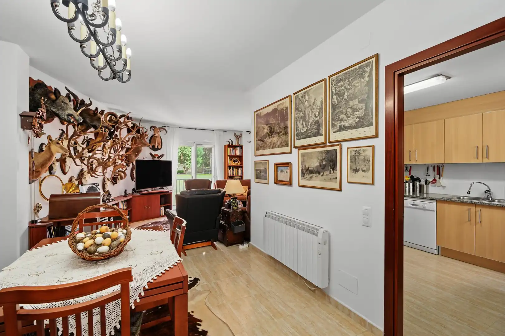 Living room of Flat for sale in Maçanet de Cabrenys  with Heating, Terrace and Oven