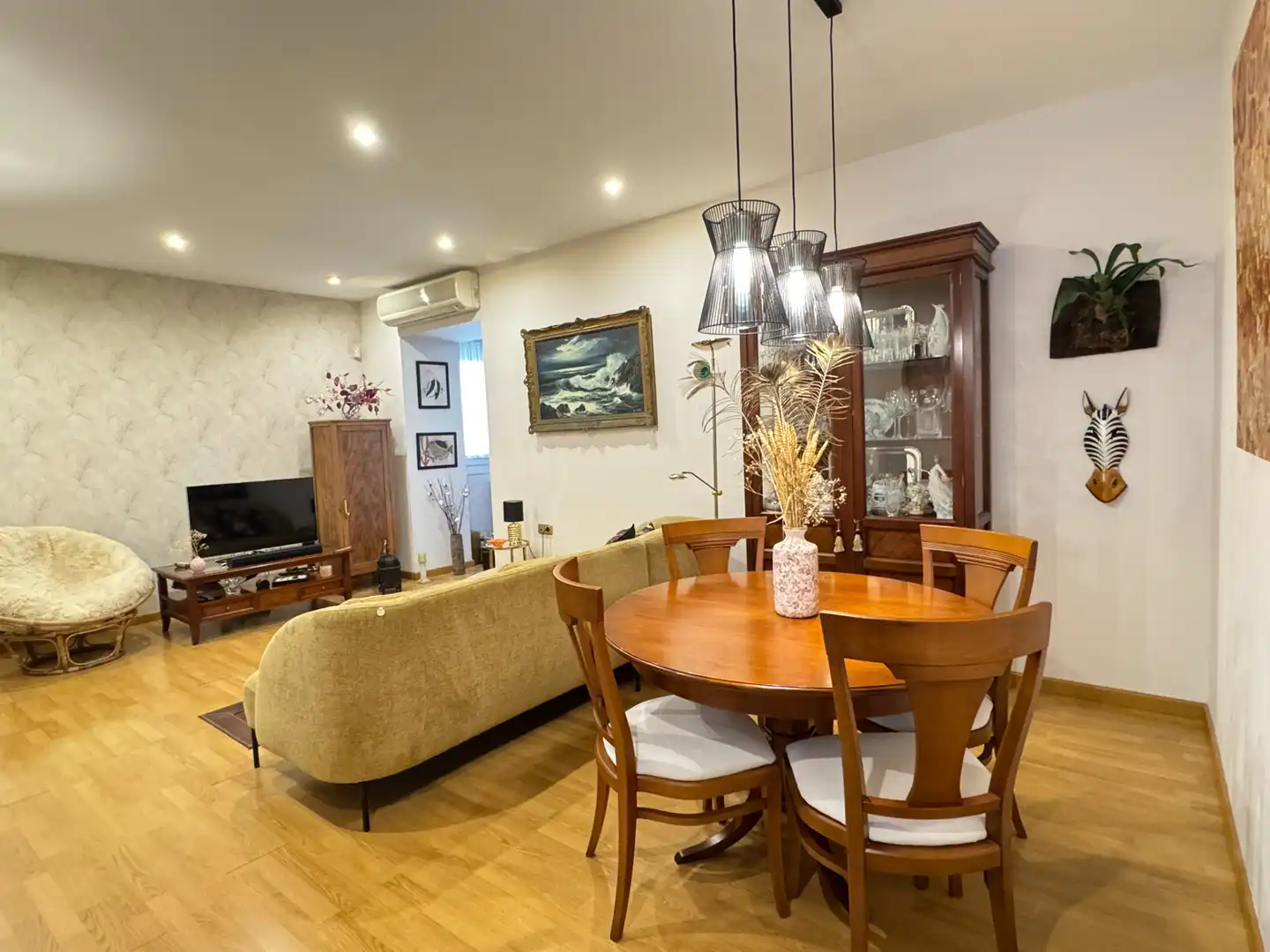 Comedor de Piso en venta en  Almería Capital con Aire acondicionado