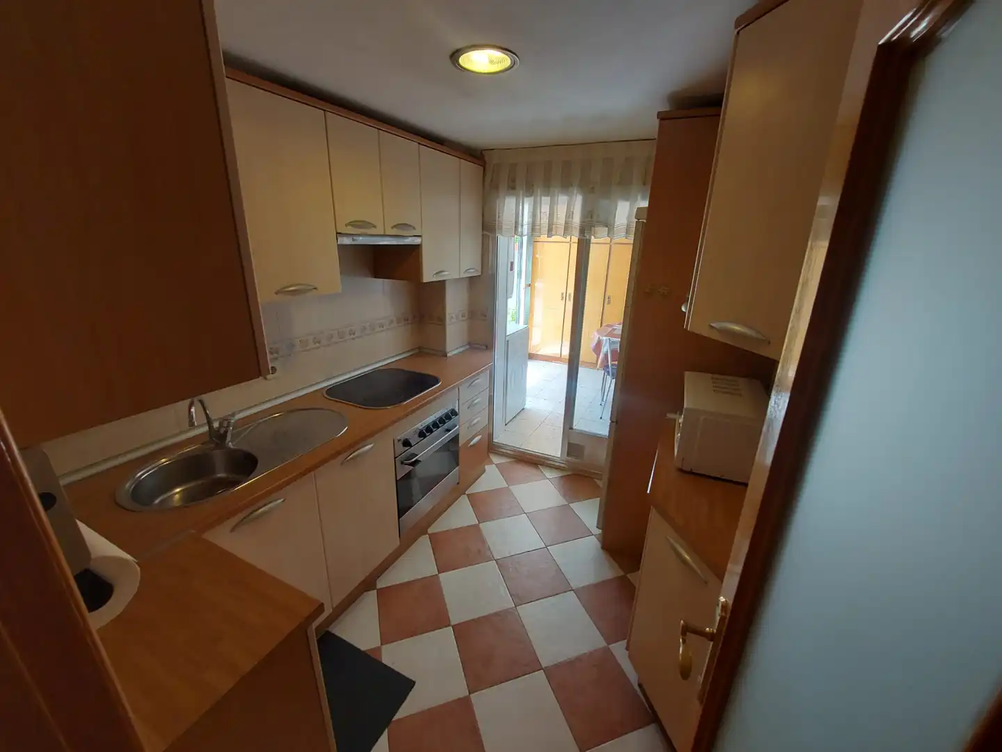 Cocina de Piso en venta en Madrid con Calefacción, Terraza y Amueblado