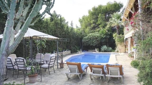 Casa-chalet en Venta en La Nucia Pueblo