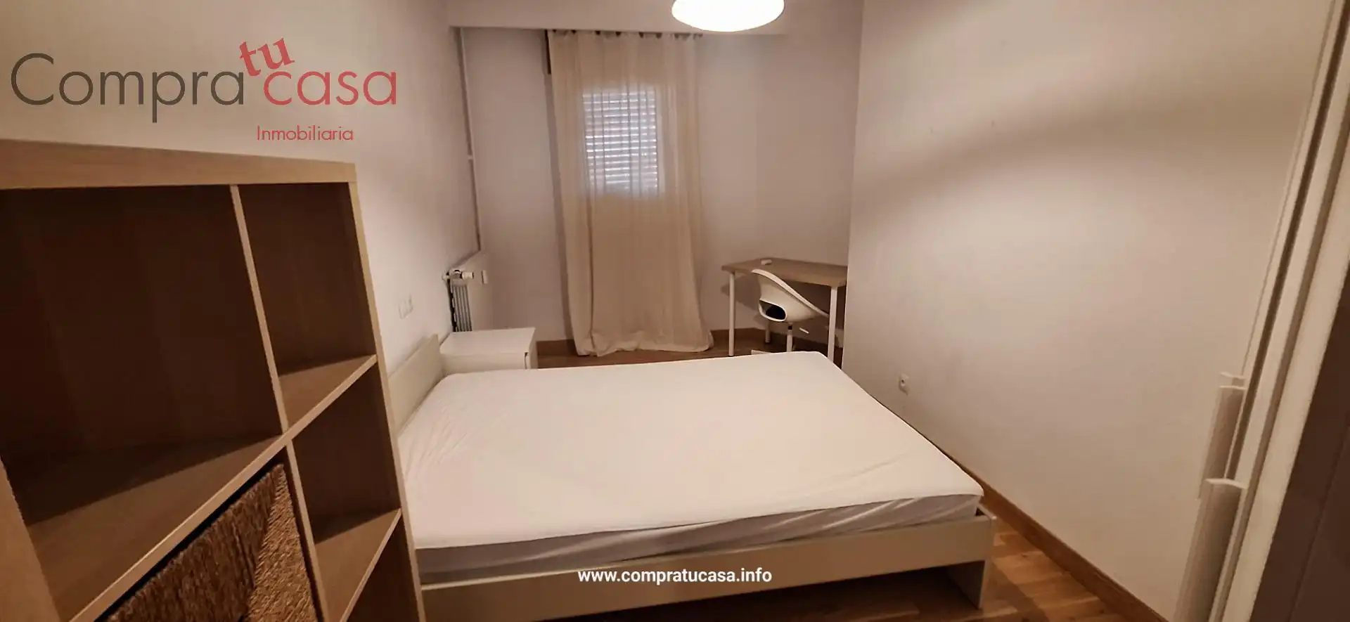 Dormitori de Pis de lloguer en Segovia amb Calefacció, Terrassa i Moblat