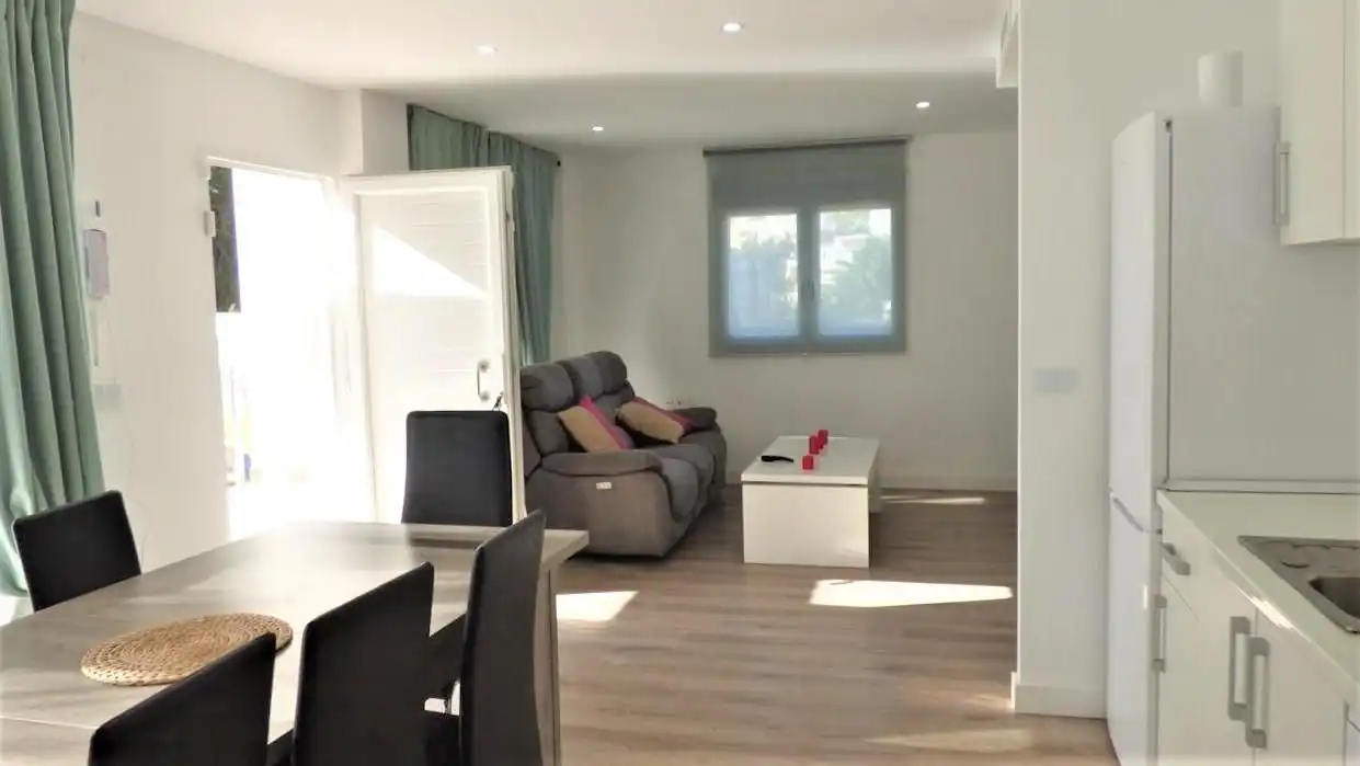 Sala de estar de Casa o chalet en venta en La Nucia con Aire acondicionado, Terraza y Piscina