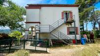 Vista exterior de Casa o xalet en venda en Cerdanyola del Vallès amb Calefacció, Jardí privat i Traster