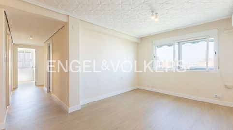 Foto 5 de Piso de alquiler en Na Rovella - Hermanos Maristas, Valencia Capital