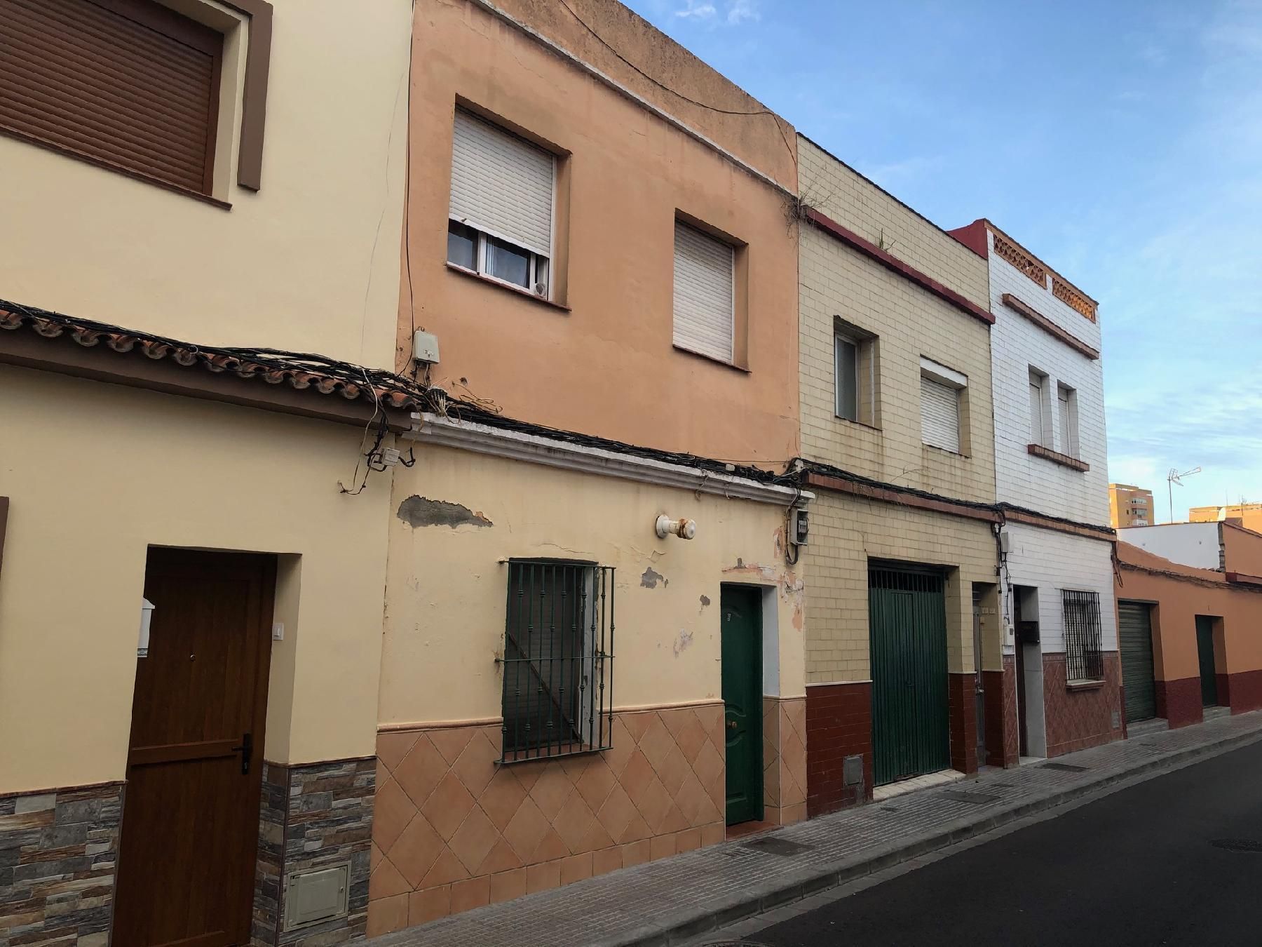 Vista exterior de Casa o chalet en venta en La Línea de la Concepción