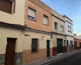 Vista exterior de Casa o xalet en venda en La Línea de la Concepción