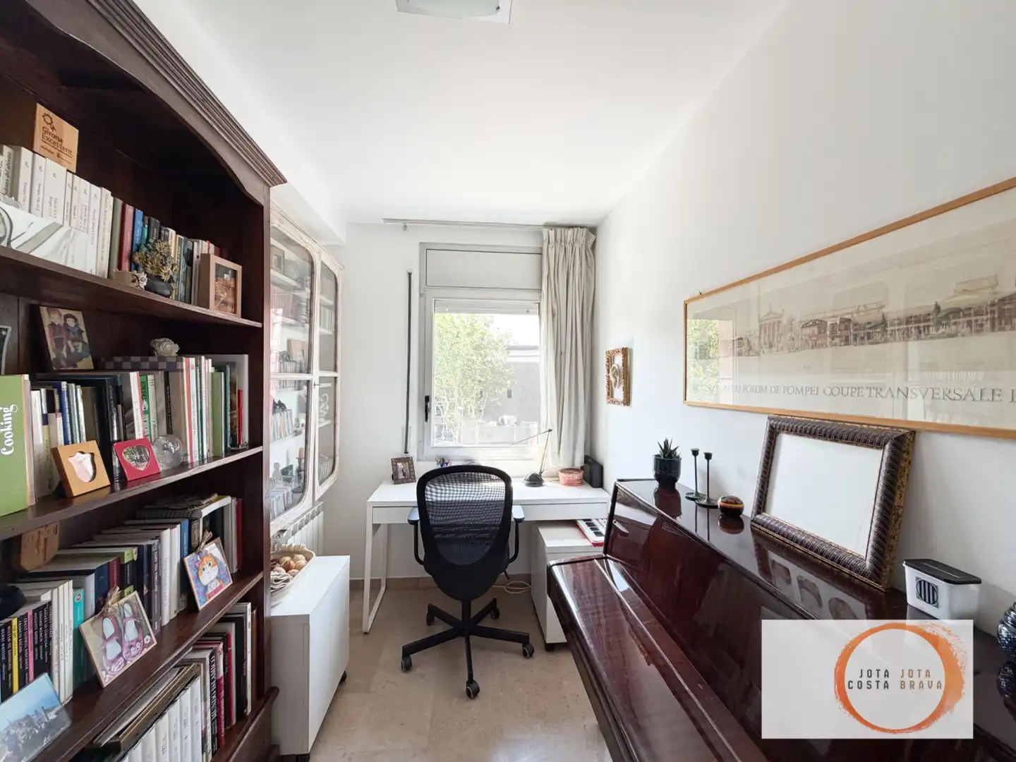Terrassa de Apartament en venda en Girona amb Calefacció i Balcó