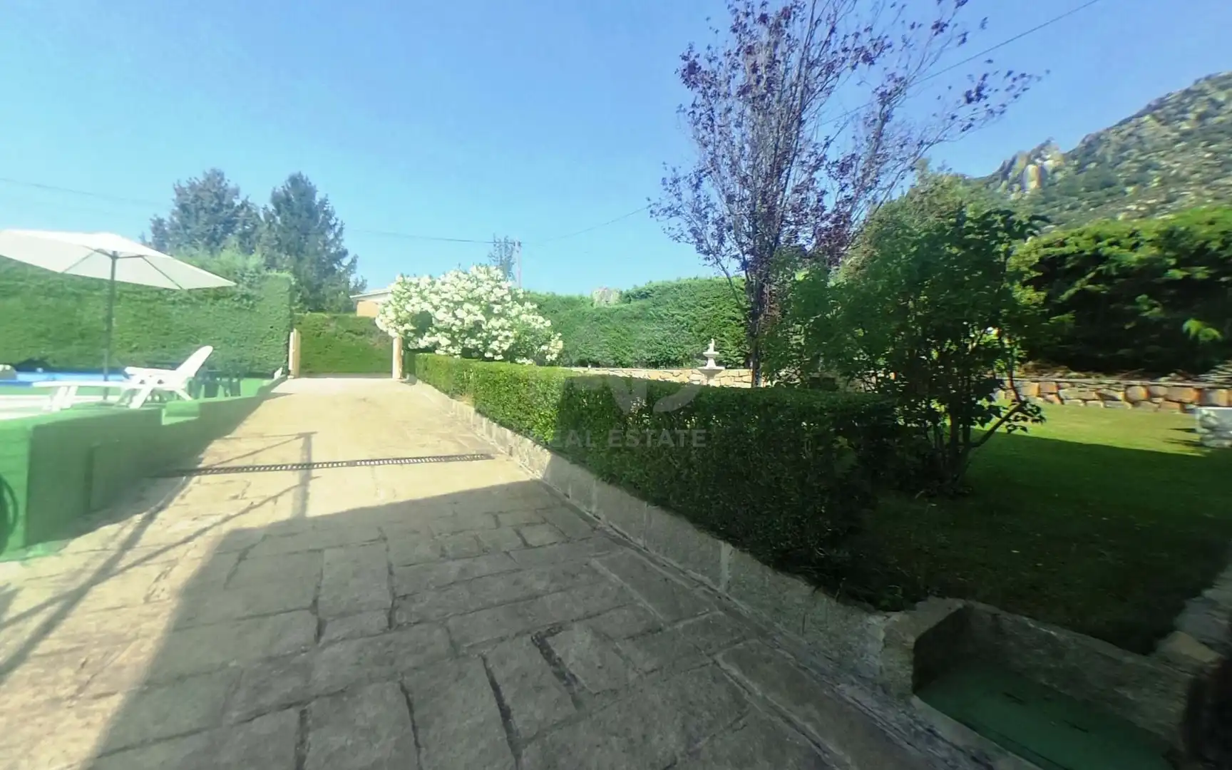 Casa o xalet en venda en La Cabrera amb Calefacció, Terrassa i Piscina