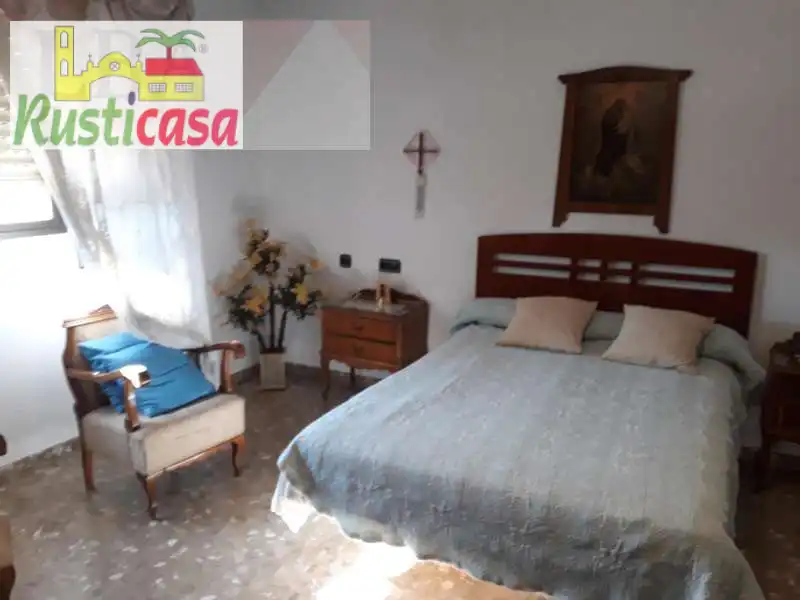 Habitación de Finca rústica en venta en Jaén con Terraza y Amueblado