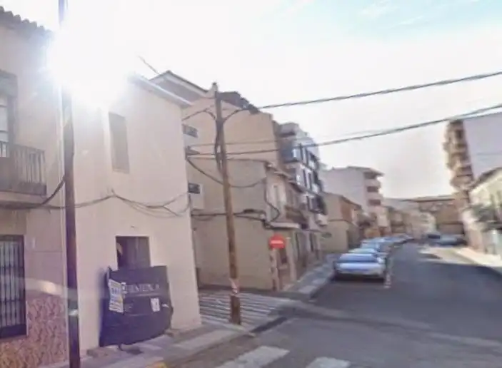 Adossat en venda a Argamasilla de Calatrava