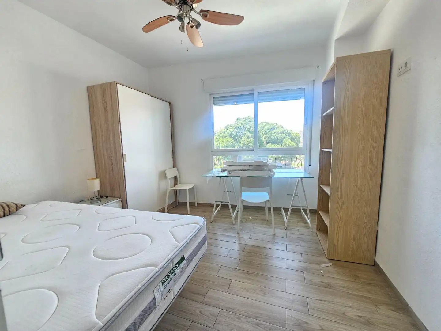 Habitación de Piso de alquiler en Cartagena con Terraza, Amueblado y Balcón