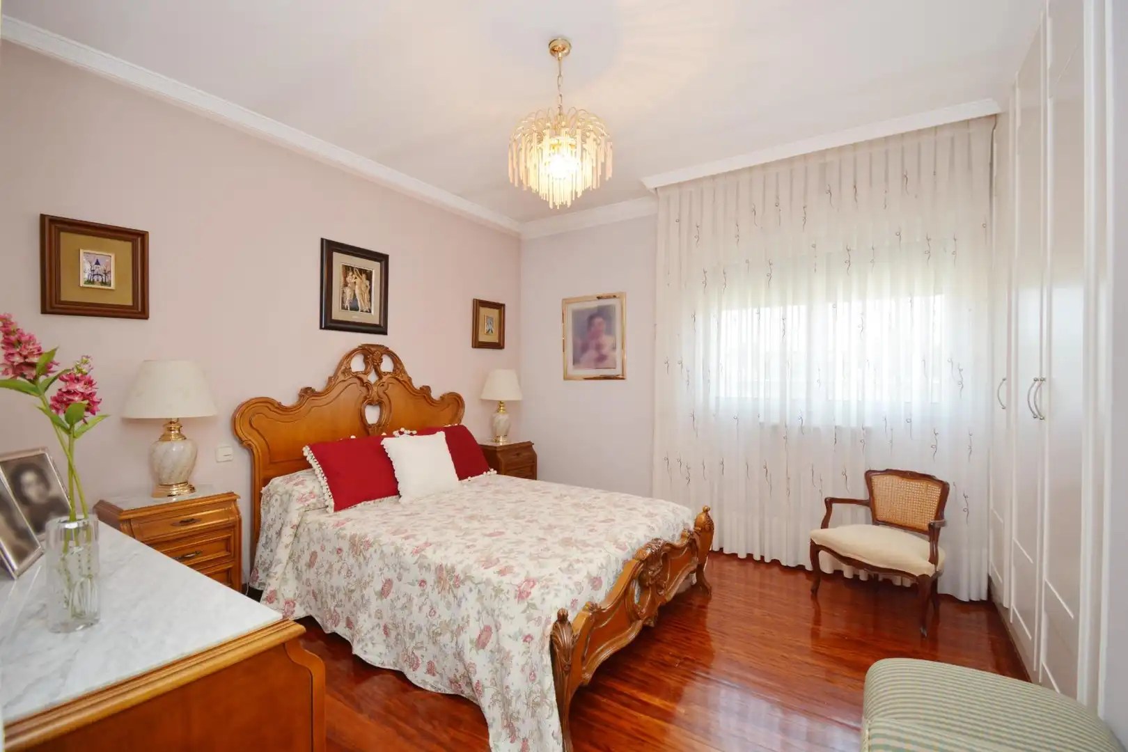 Villa mit Pool zum Verkauf in Calle PAVAROTTI. LUCIANO, imagen 27