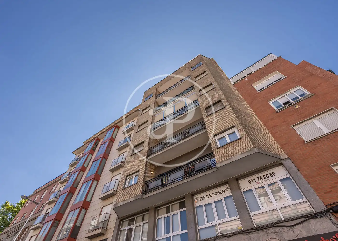 Vista exterior de Pis en venda en Madrid amb Aire condicionat, Calefacció i Terrassa