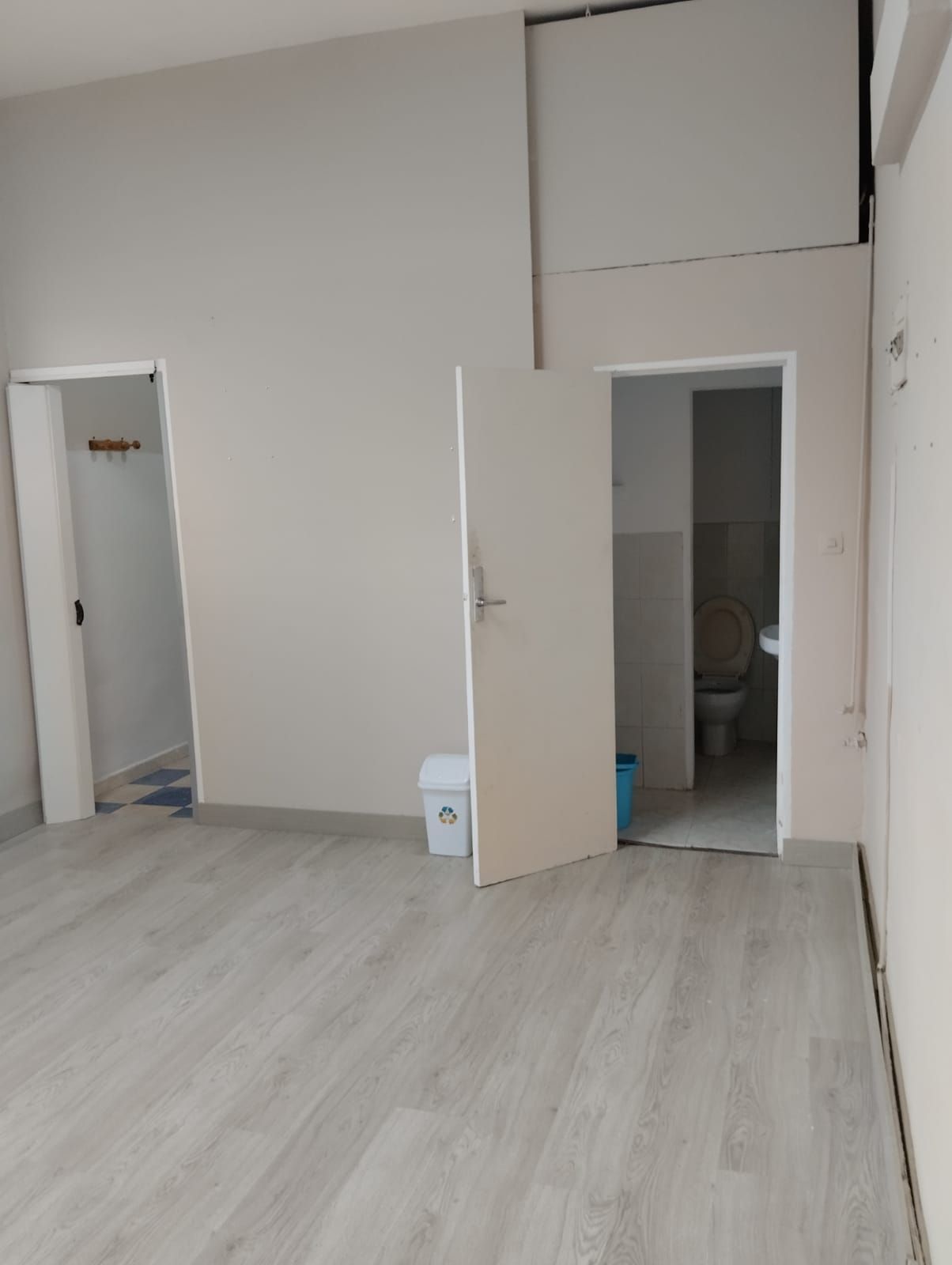 Bathroom of Premises to rent in  Madrid Capital