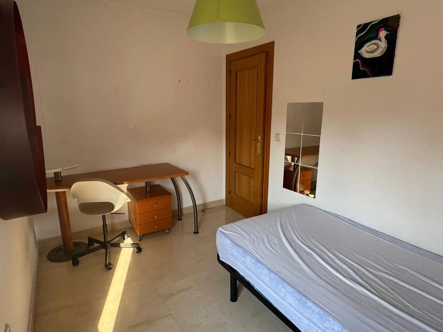 Dormitori de Pis en venda en Granada amb Aire condicionat, Calefacció i Moblat