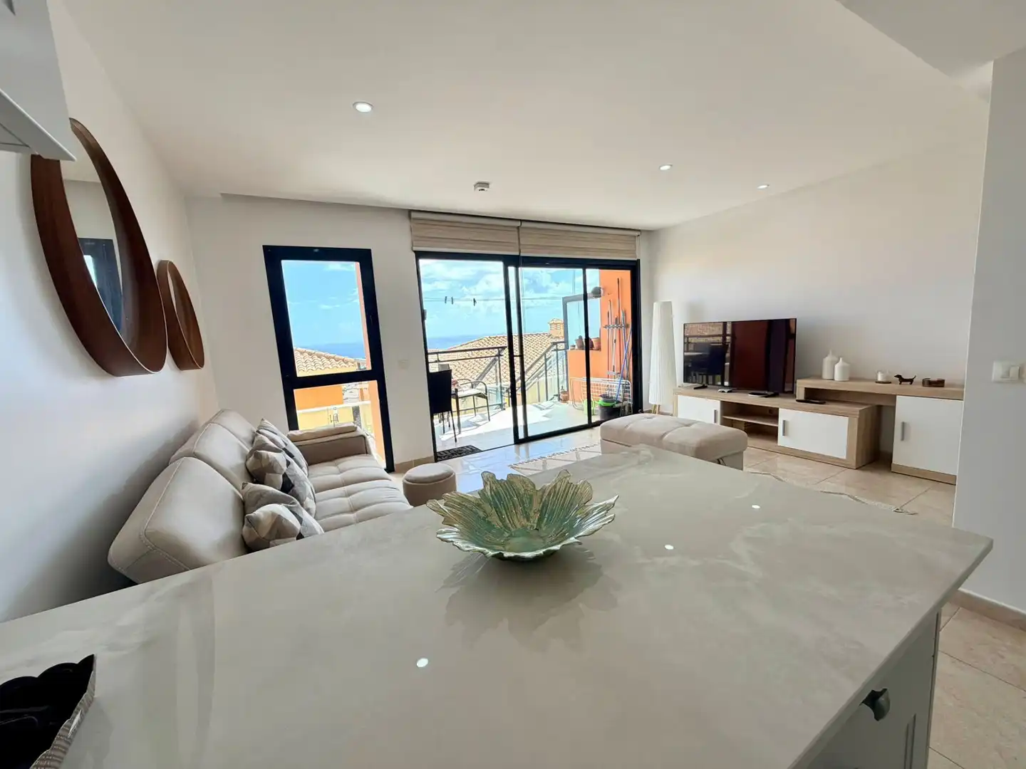 Wohnzimmer von Maisonette zum Verkauf in Antigua