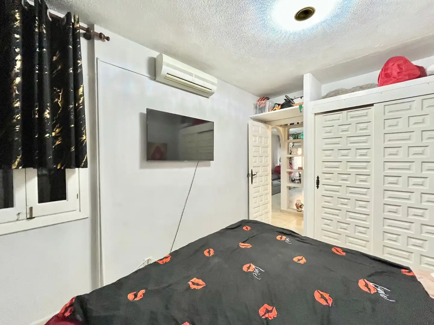 Bedroom of Flat for rent in Torrevieja  with Air Conditioner, Heating and Terrace