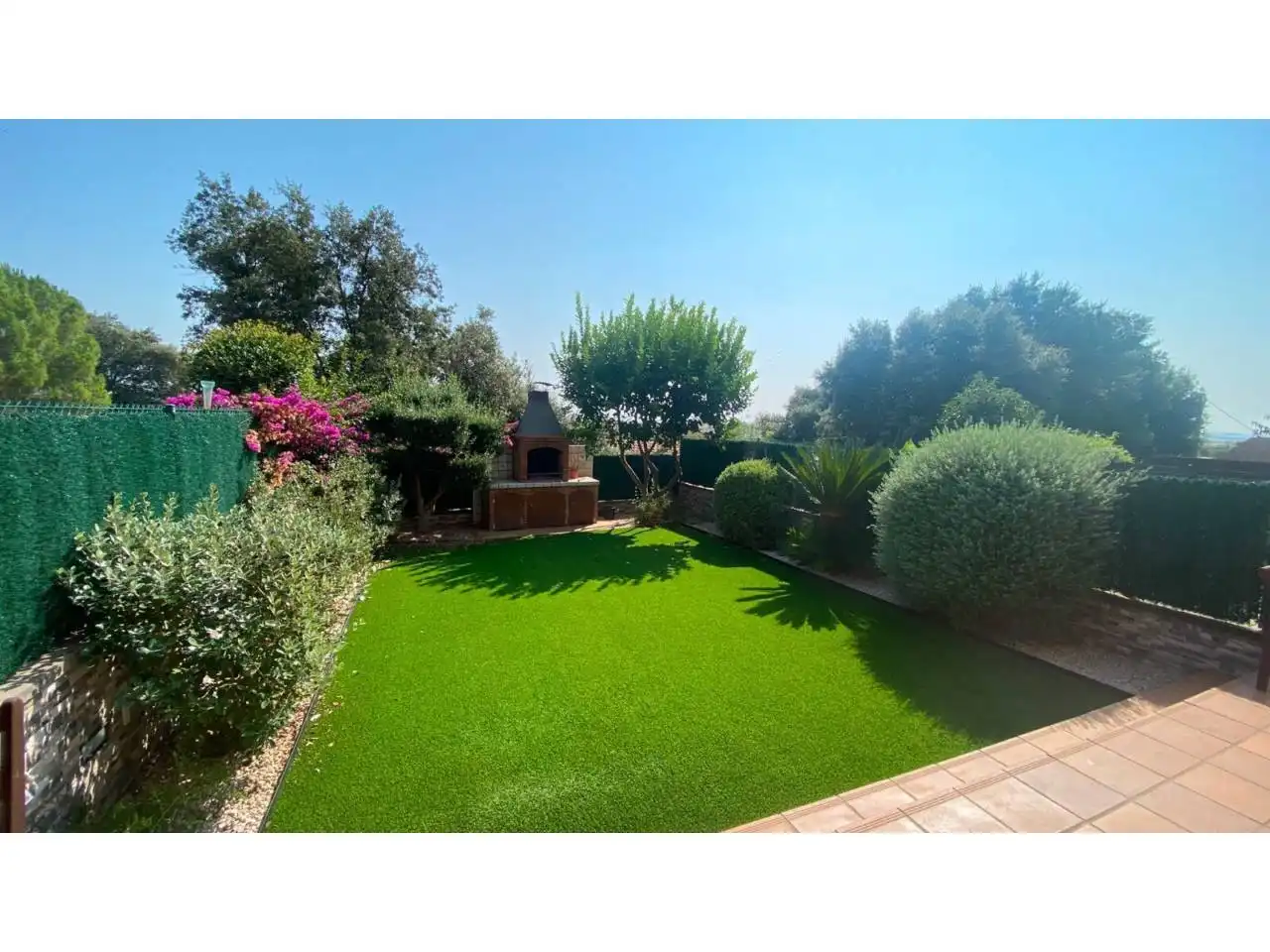 Jardín de Casa adosada en venta en Lladó con Aire acondicionado, Calefacción y Jardín privado