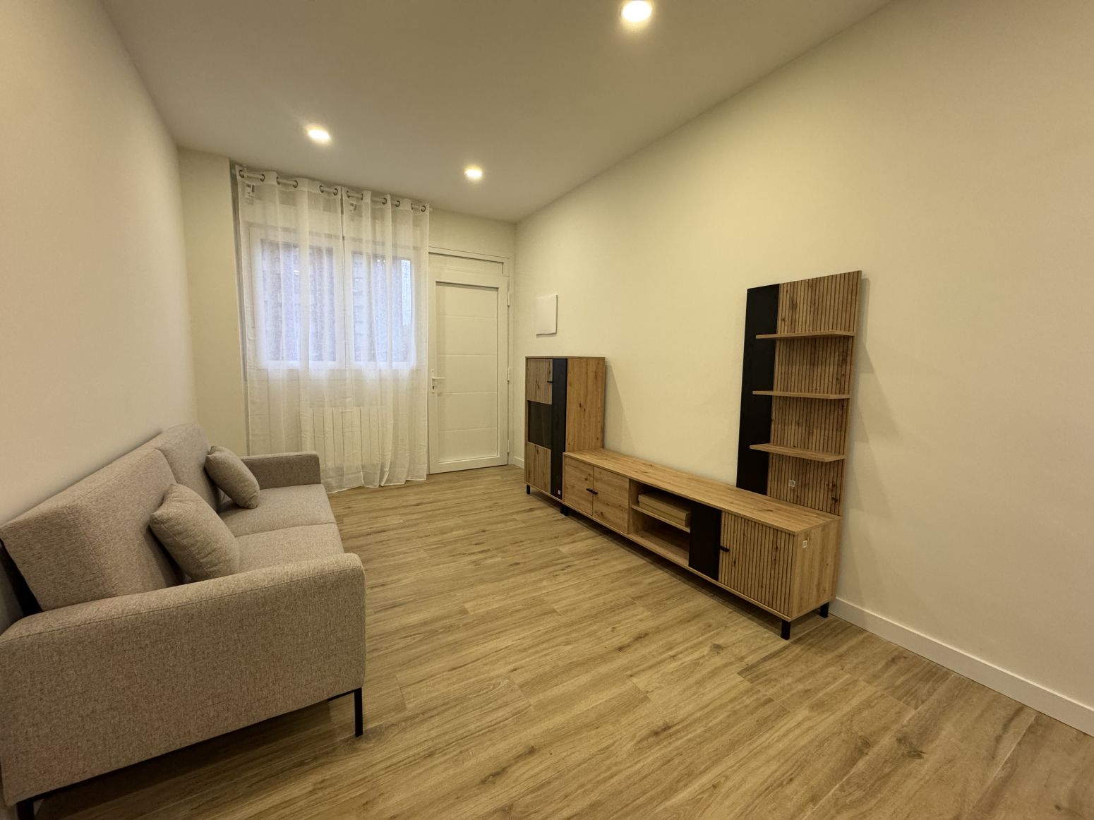 Living room of Flat to rent in Medio Cudeyo  with Heating and Furnished