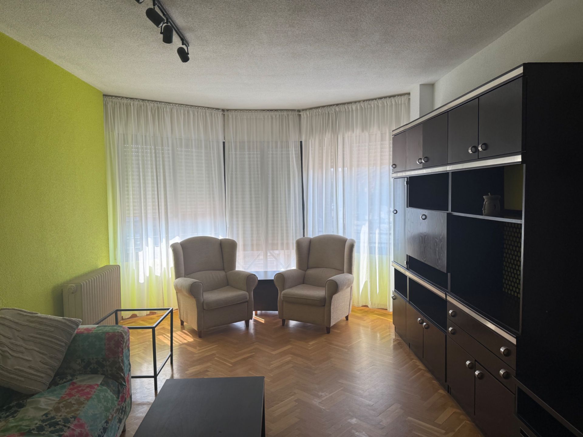 Living room of Apartment to rent in Villaviciosa de Odón  with Heating, Parquet flooring and Furnished