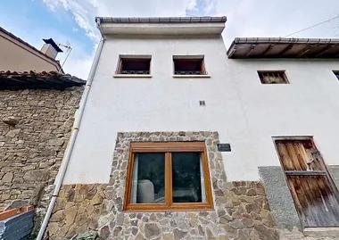 Foto 3 de Casa adosada en venda a Lv-9, Laviana, Asturias