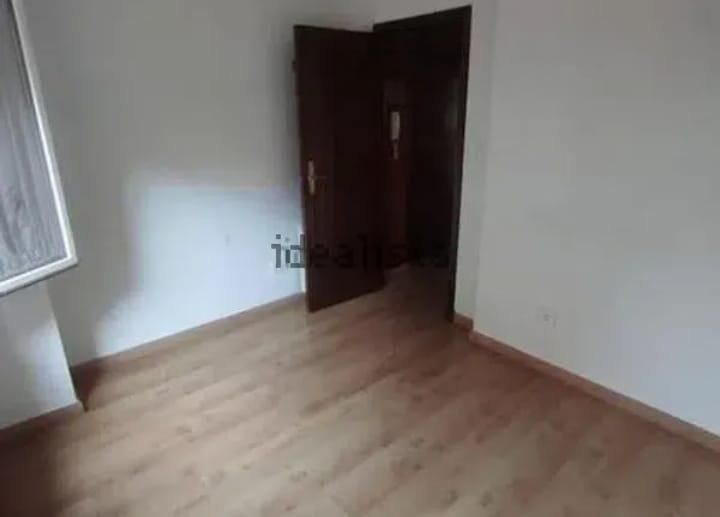Habitación de Piso en venta en  Zaragoza Capital con Calefacción, Terraza y Trastero