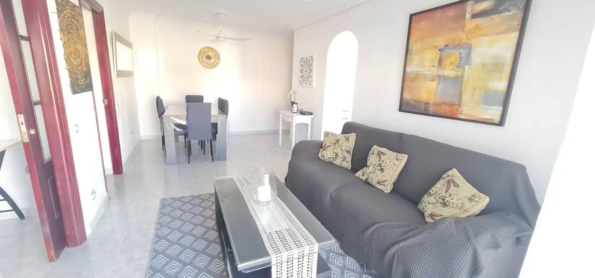 Sala de estar de Apartamento de alquiler en Arona con Amueblado y Piscina comunitaria