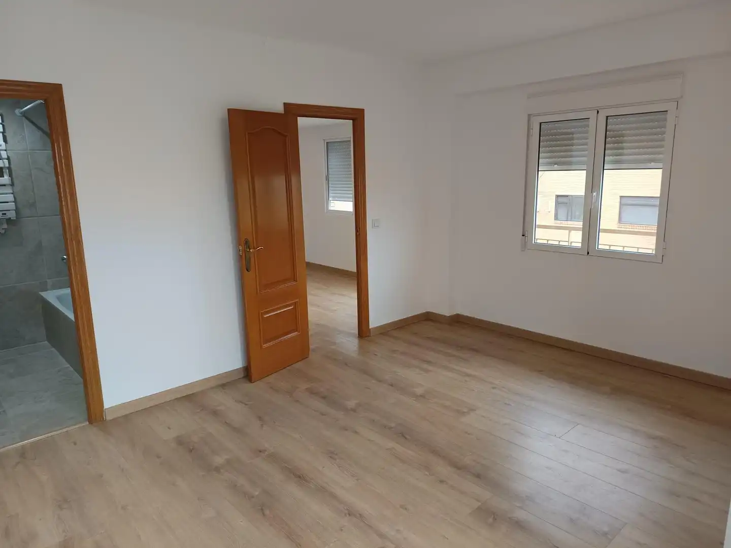 Wohnung mit Terrasse zum Verkauf in Avenida de la Paz, imagen 5