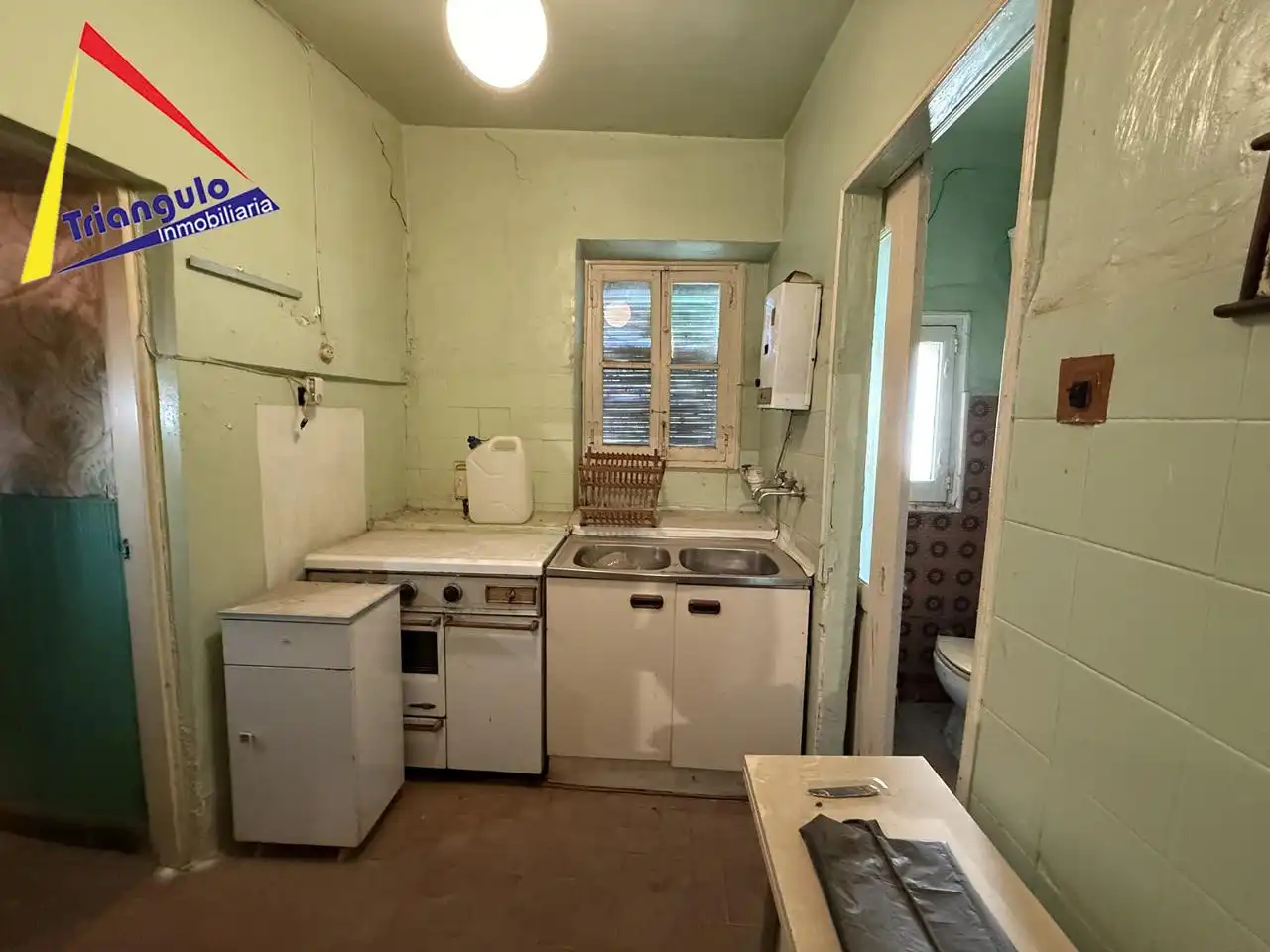 Kitchen of Ground floor for sale in Segovia