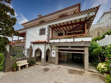 Detached house with balcony for sale in San José de las Vegas - La Atalaya