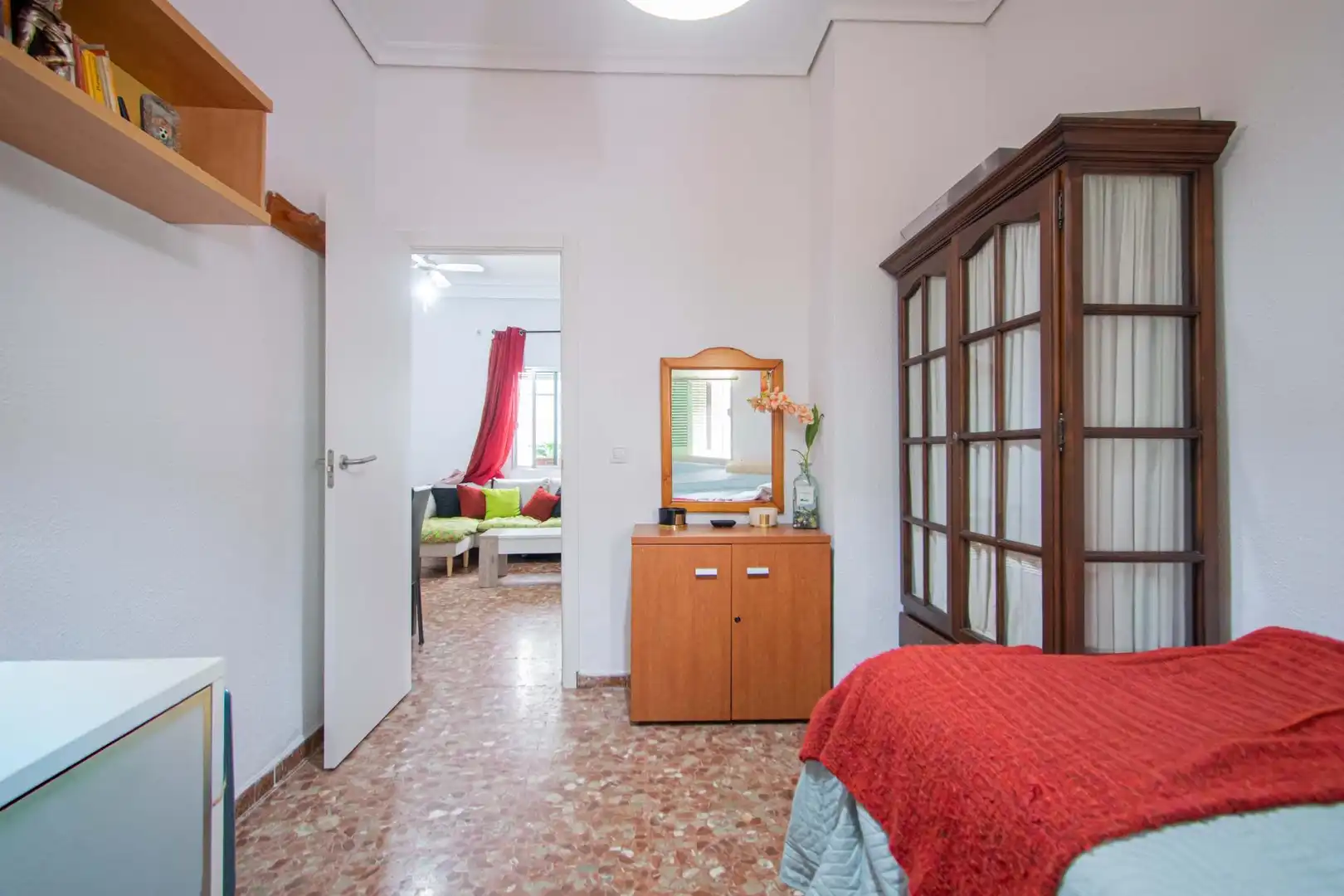 Bedroom of Flat for sale in Sevilla