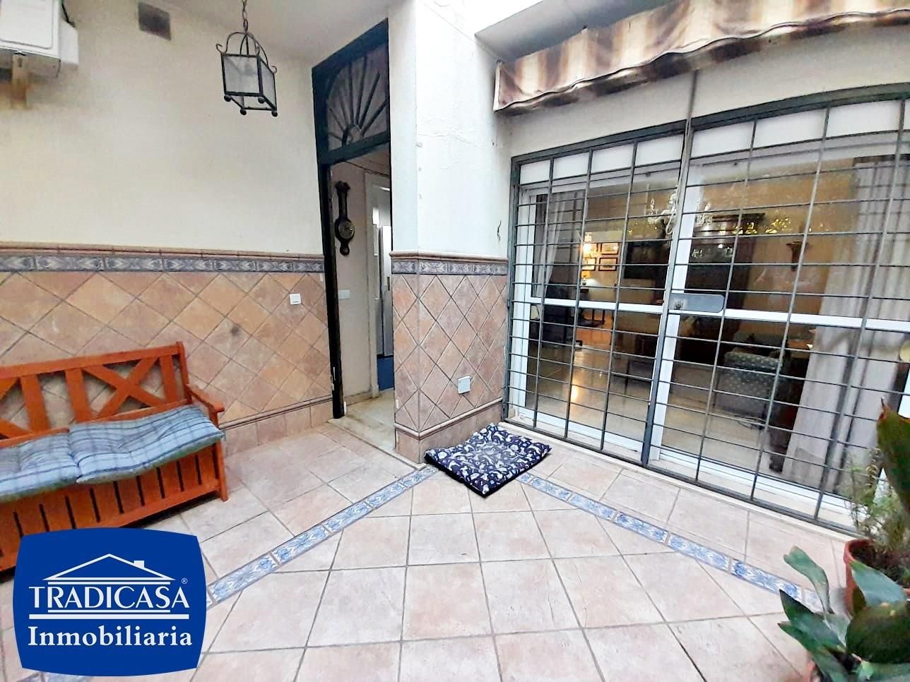 Exterior view of House or chalet for sale in Jerez de la Frontera  with Air Conditioner, Heating and Parquet flooring