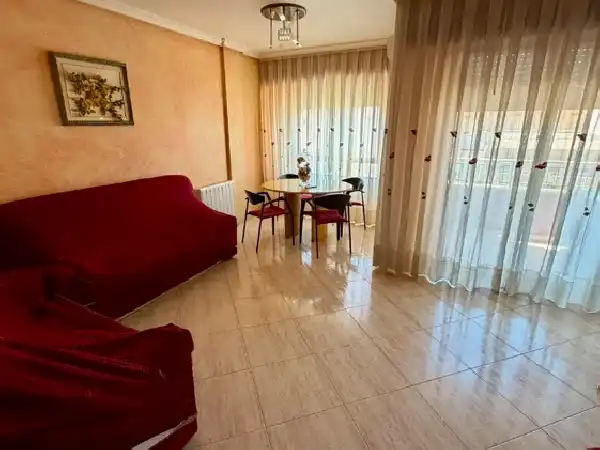 Piso con terraza en venta en Bigastro
