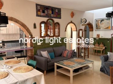 Casa en venda a Benamargosa