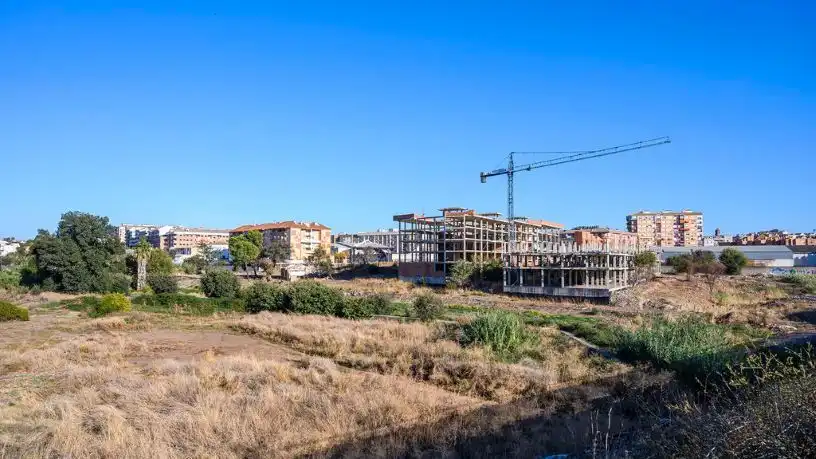 Edificio en venta en Linares