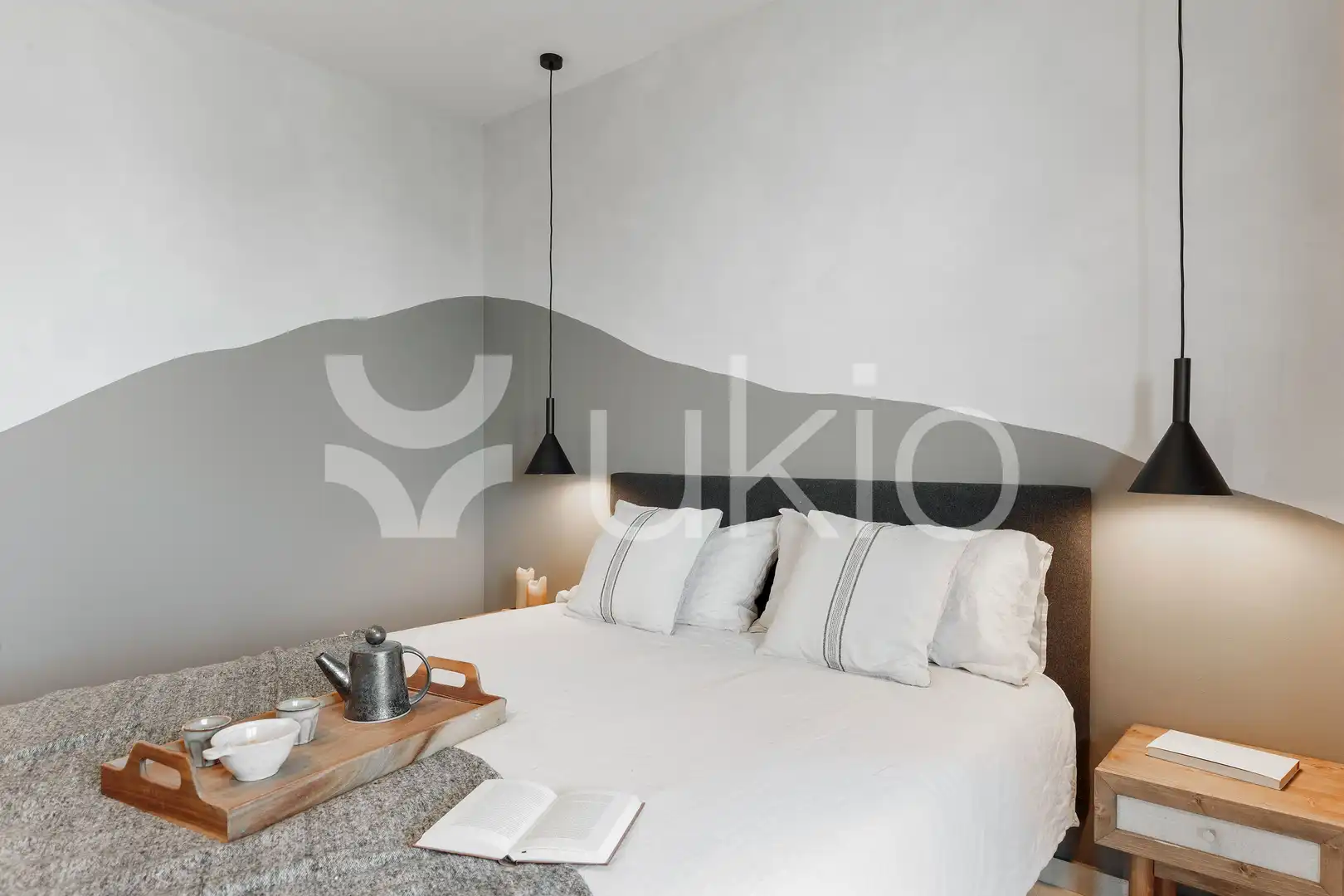 Dormitori de Apartament de lloguer en Barcelona amb Aire condicionat, Calefacció i Terrassa