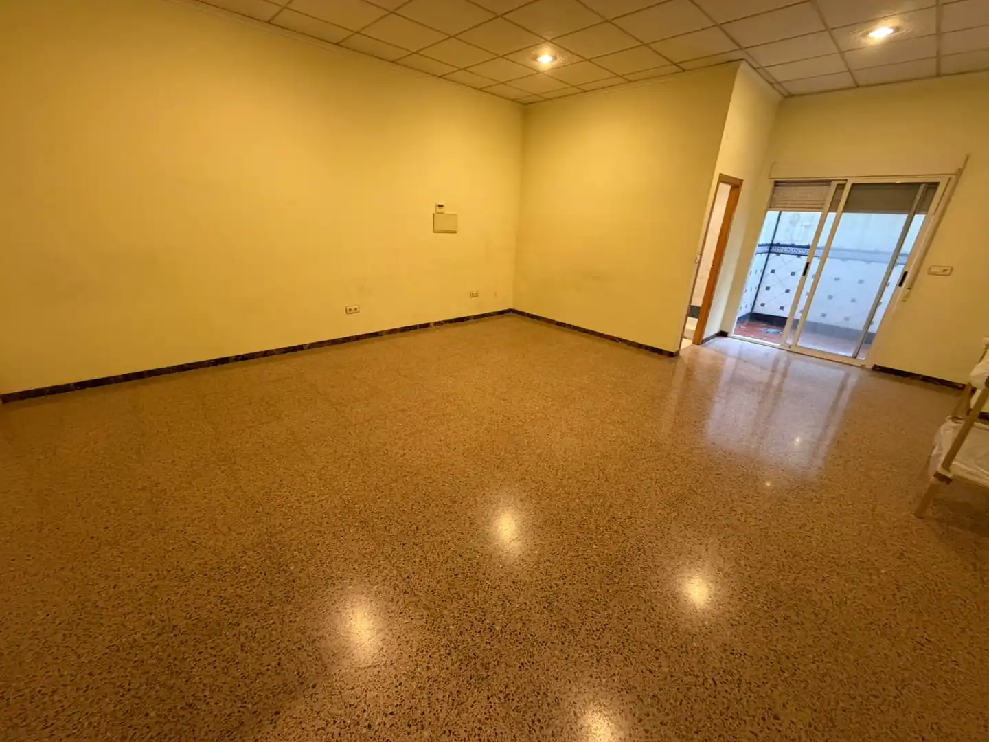 Commercial properties for sale in Petrer, Alicante