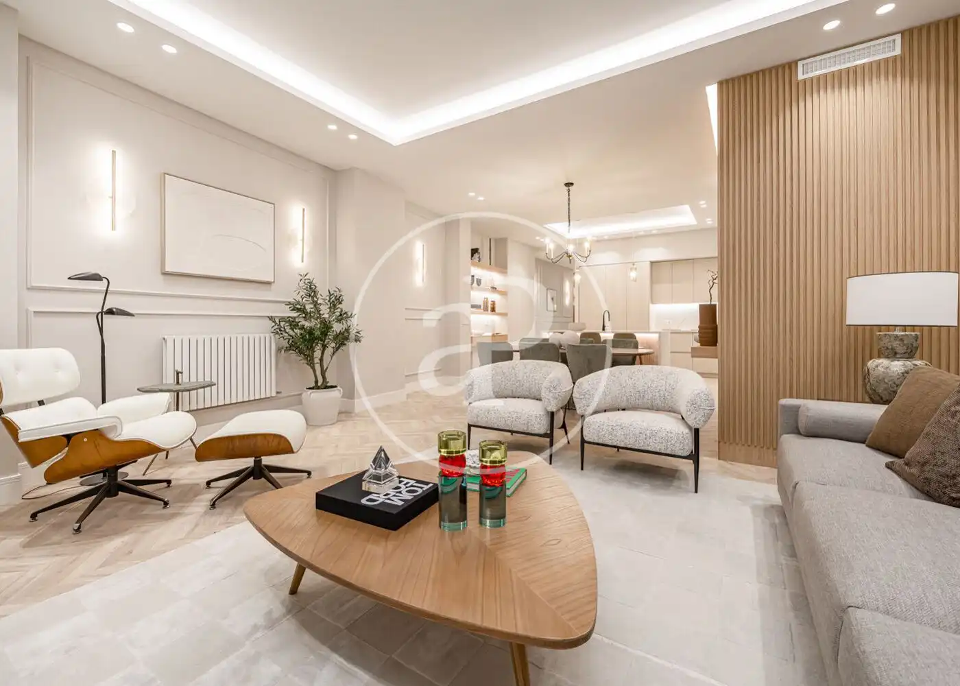 Sala d'estar de Pis en venda en Madrid amb Aire condicionat i Calefacció