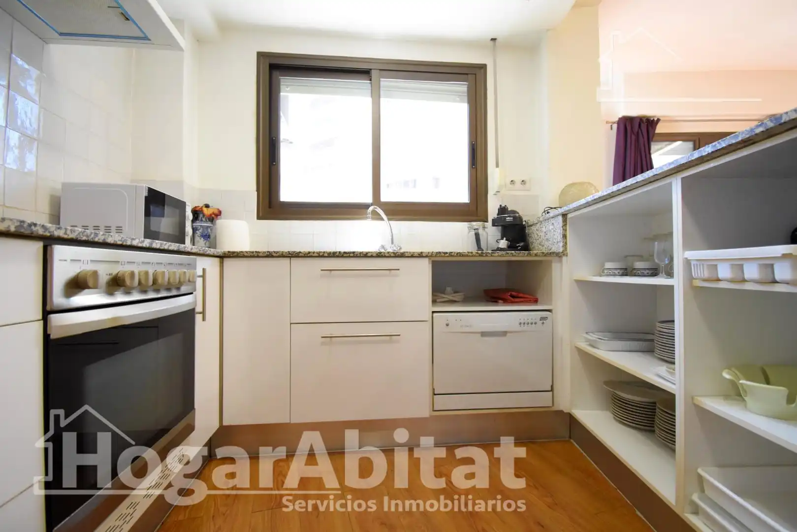 Küche von Wohnung zum Verkauf in Oliva mit Klimaanlage, Heizung und Parkett