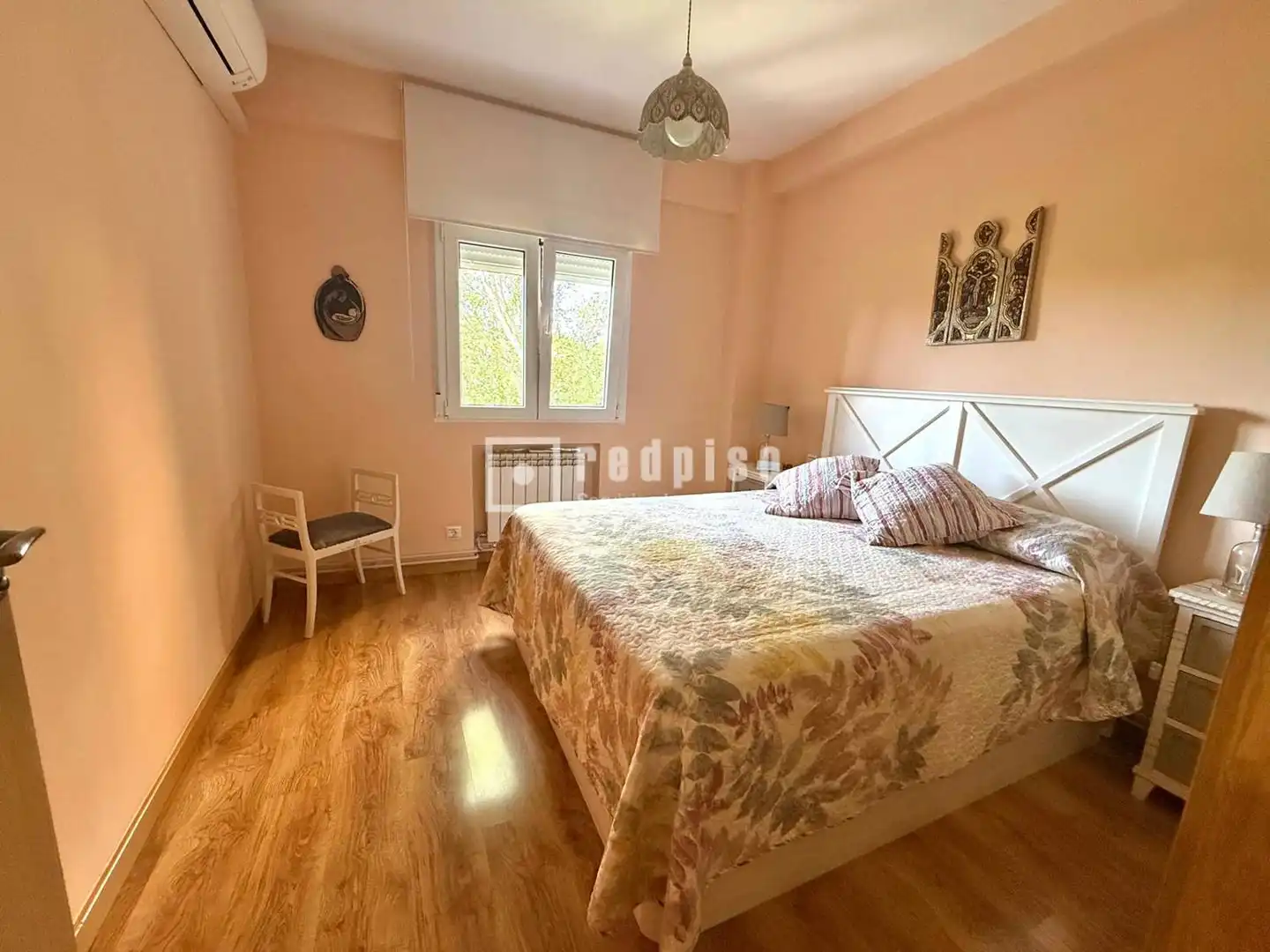 Habitación de Piso en venta en Madrid con Aire acondicionado, Calefacción y Jardín privado
